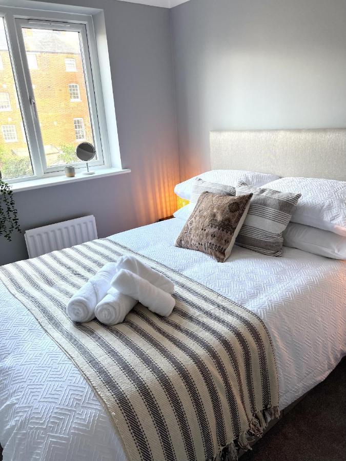 Franklin Suite - Reading City Centre - Free Parking - Close To Station ภายนอก รูปภาพ